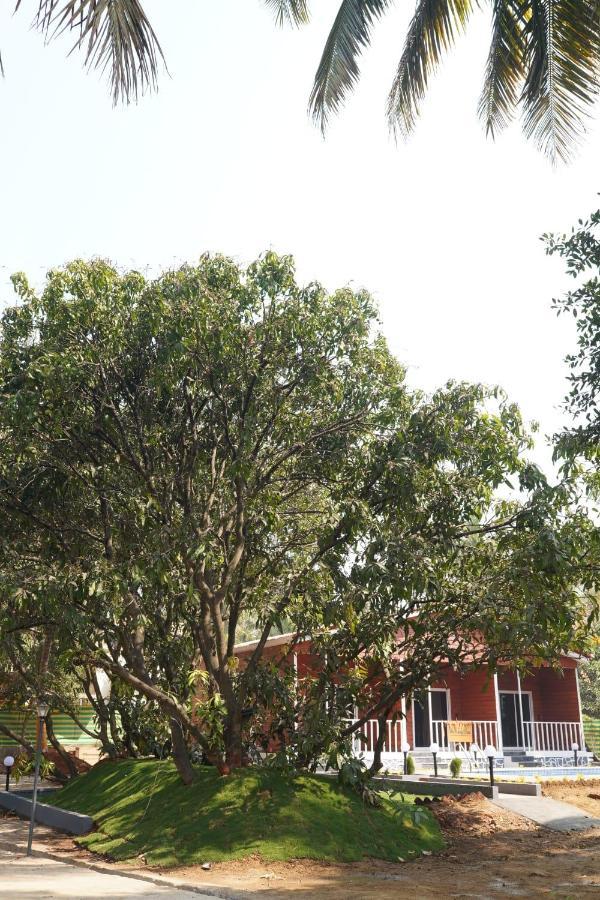 The Mango Leaf Homestay Алібаґ Екстер'єр фото